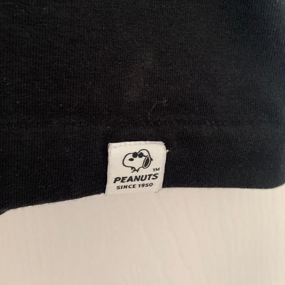 Peanuts - Uniqlo UT Graphic Tee - Size Large - Picture 2 of 3